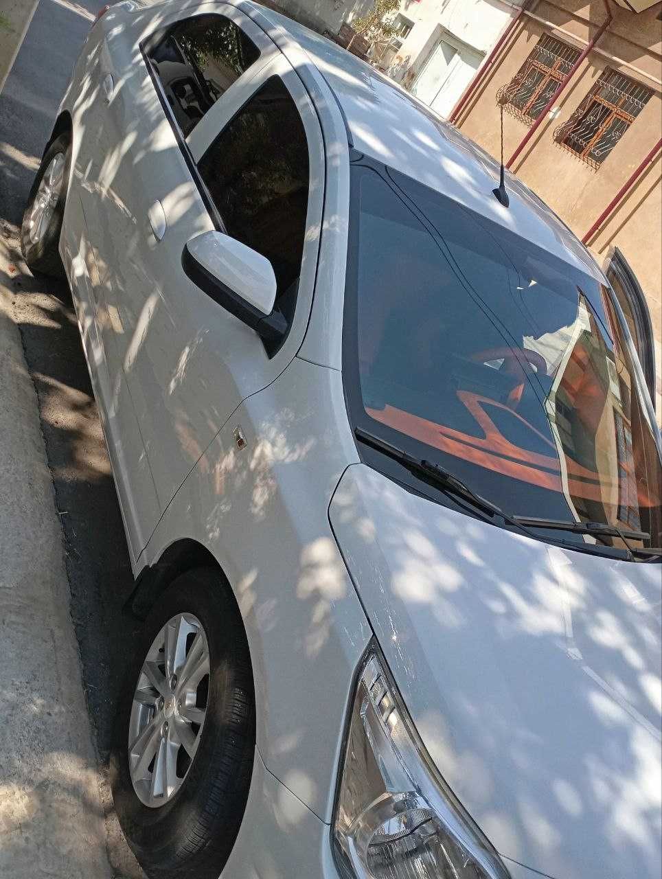 Белый Cobalt 2020