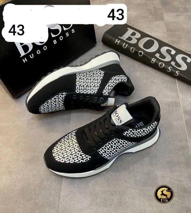 Adidasi de barbati diferite modele