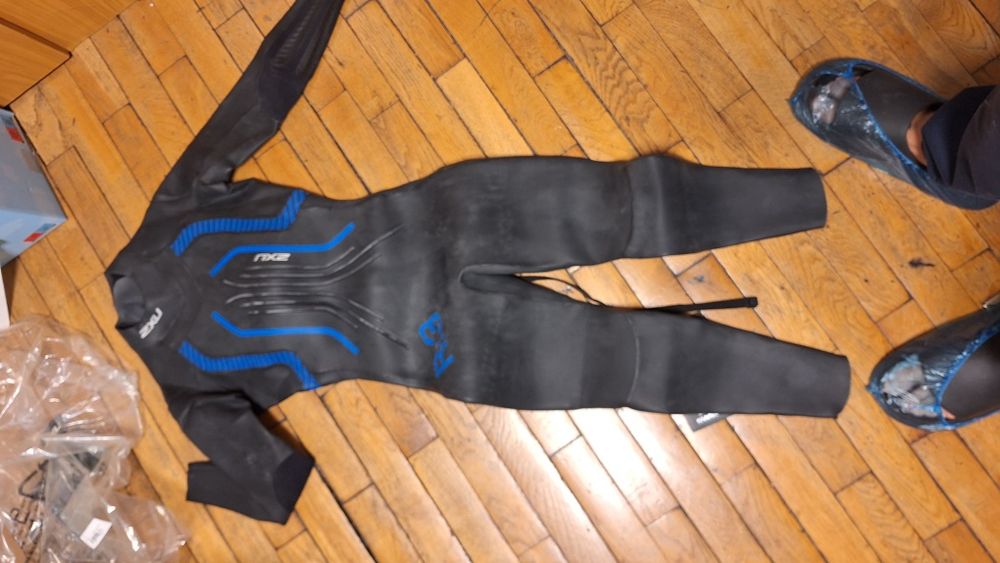 Costum nou neopren triatlon 2XU mărimea M