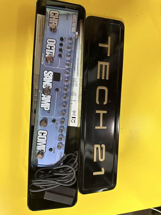 Ефект за бас китара Tech 21 bass fly rig