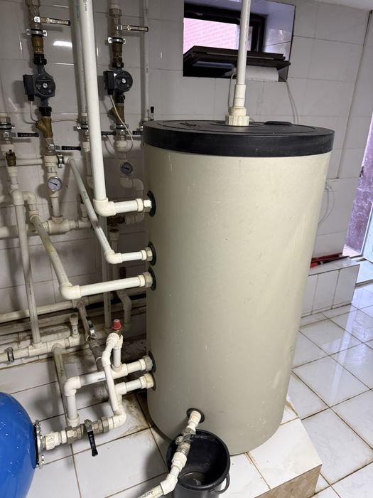 Boyler. Бойлер б/у 200л нархи 300$