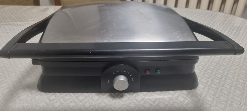 Электрогриль Maxwell MW-1960 ST