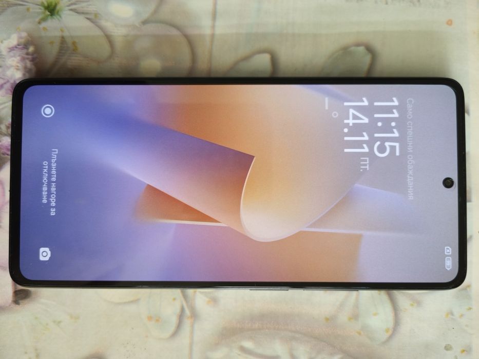 Продавам Телефон Xiaomi 11t