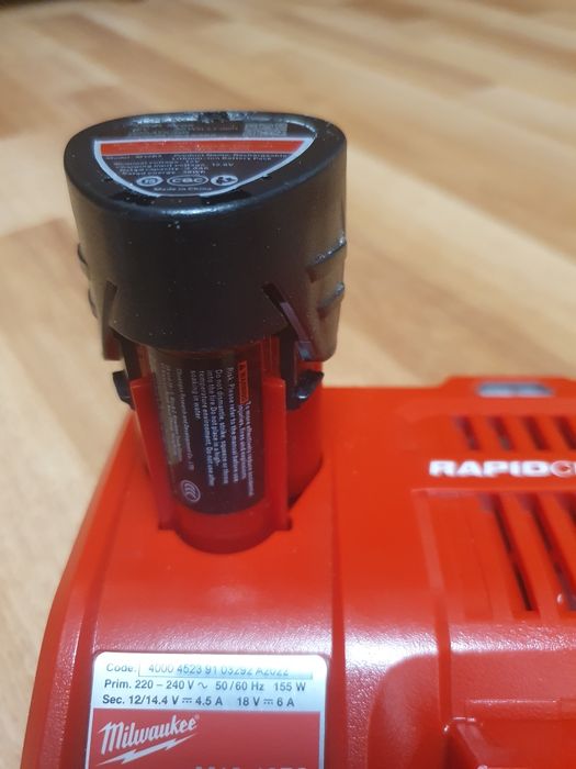 Baterie milwaukee 3.0 AH