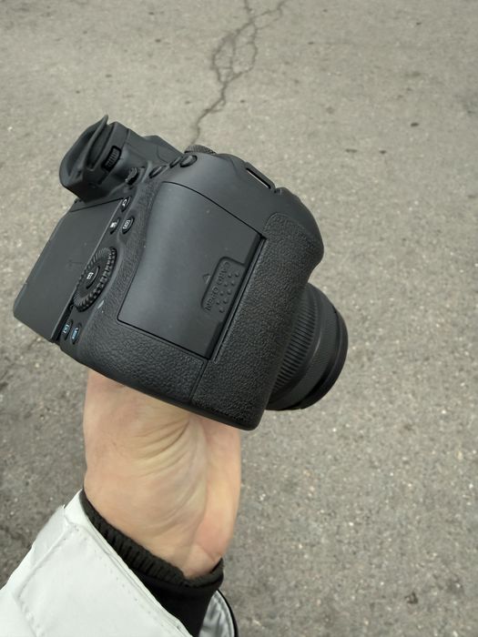 Canon R6 24-105mm STM ,