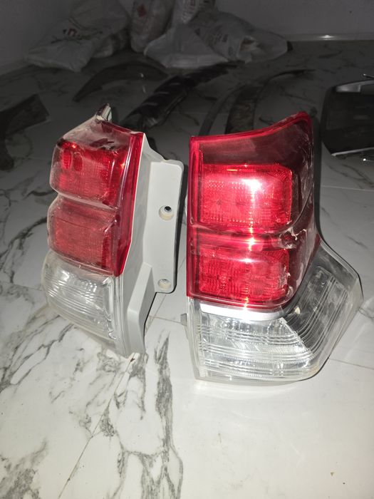 Задние фанари на прадо 150 с 2009 по 2013 г..в.