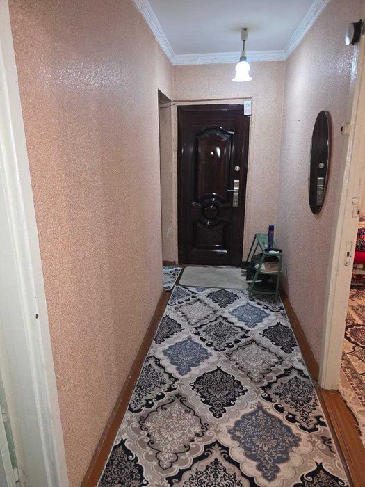 4 хонали квартира сотилади, 3 этаж, 80 кв.м.