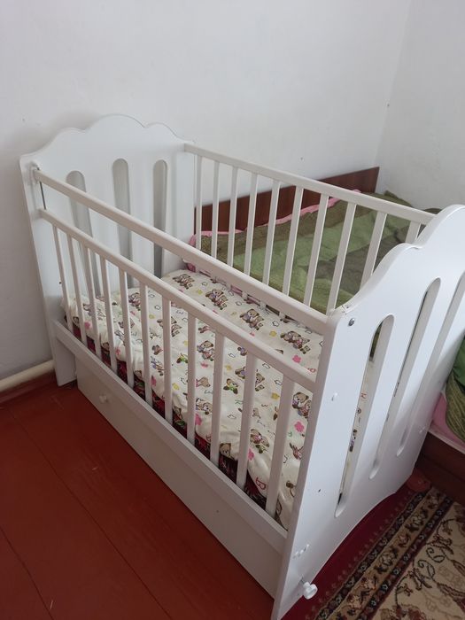 продам манеж. в хорошим состяний