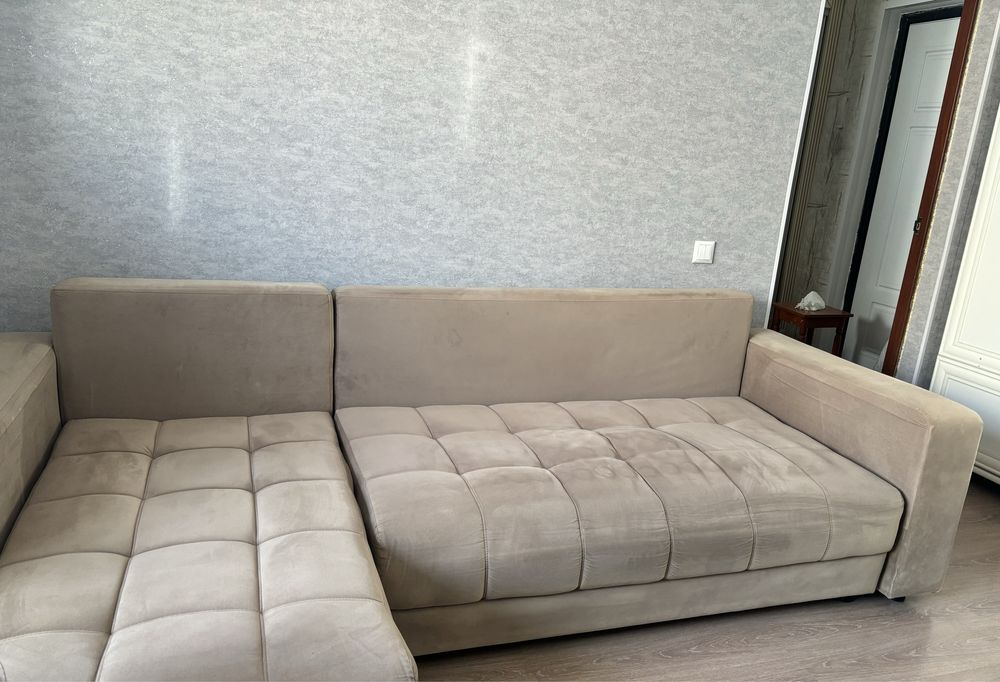 Продаю срочно новый диван!!