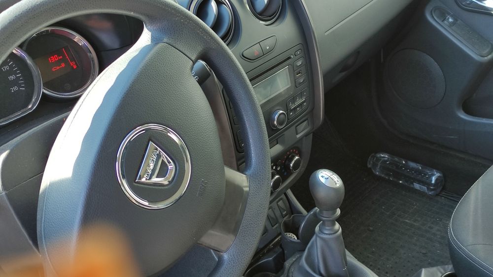 Dacia Duster 2015 , 1,5 diesel ,avariat