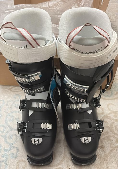 Новые лыжные ботинки Salomon