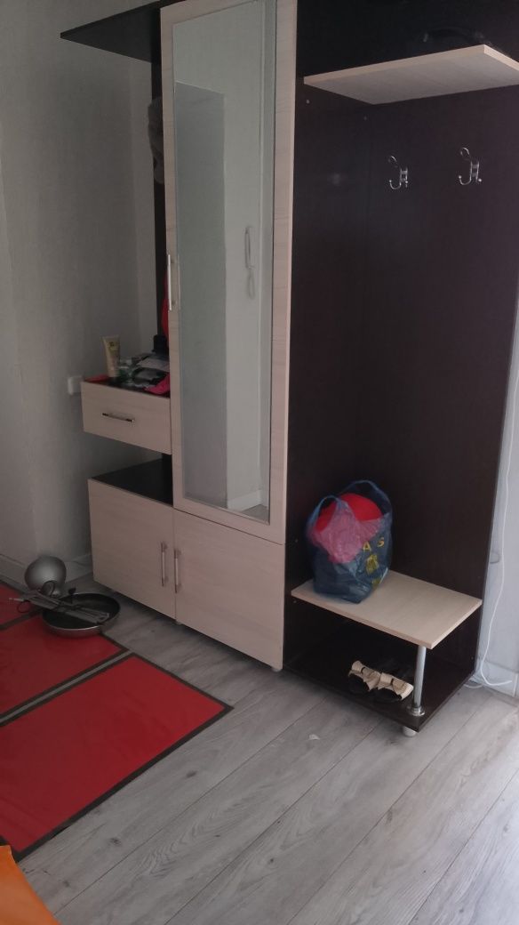 Срочно продам ПРИХОЖЕ