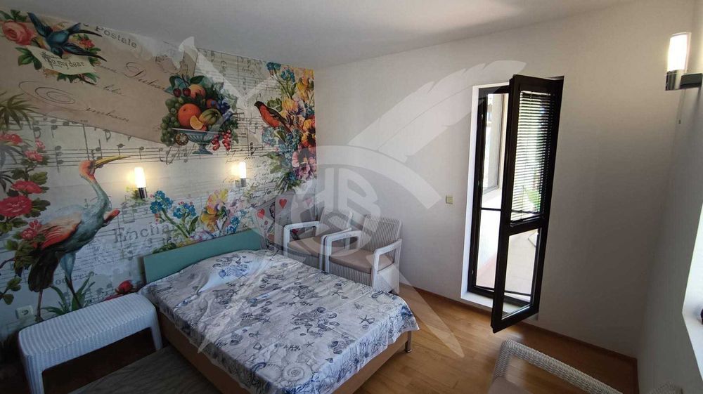 Дава се под наем Тристаен апартамент в Варна, м-т Траката - 104 кв.м за 750 € - Снимка #4