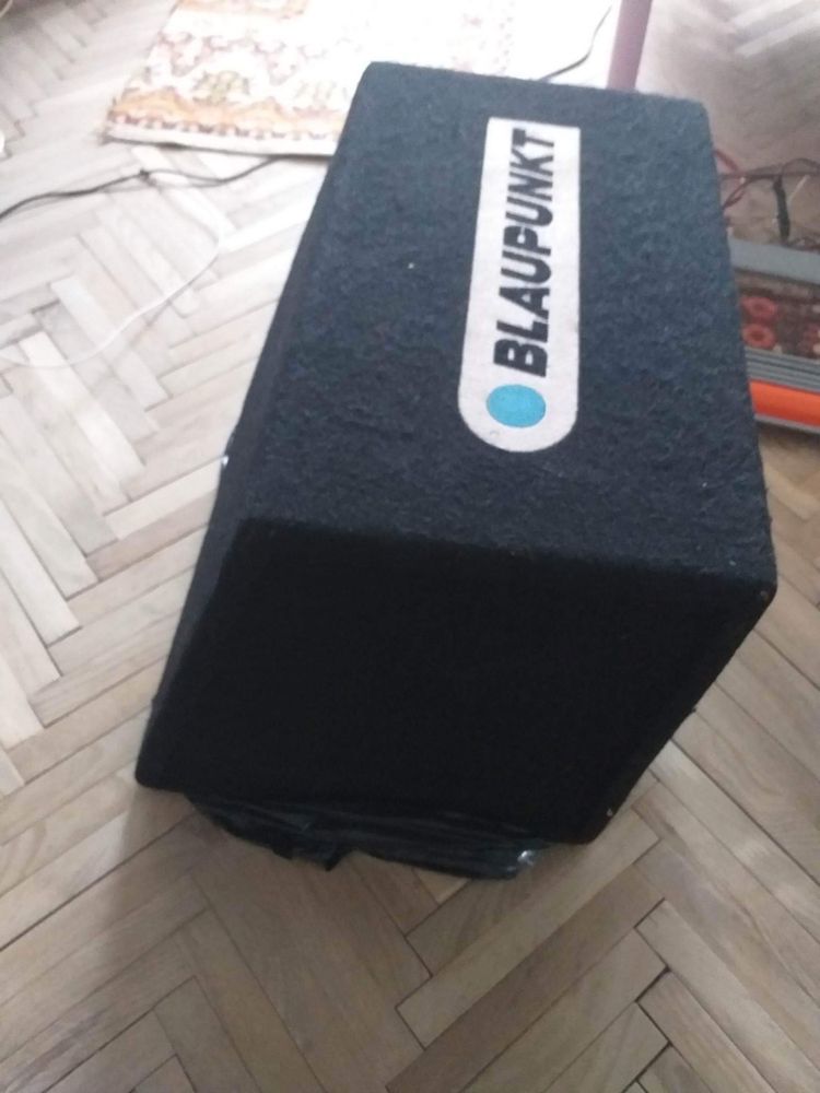 Vand Subwoofer Blaupunkt cu statie JBL de 1100w