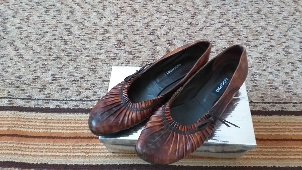 Дамски оригинални маратонки обувки и сандали-лв, размер 39