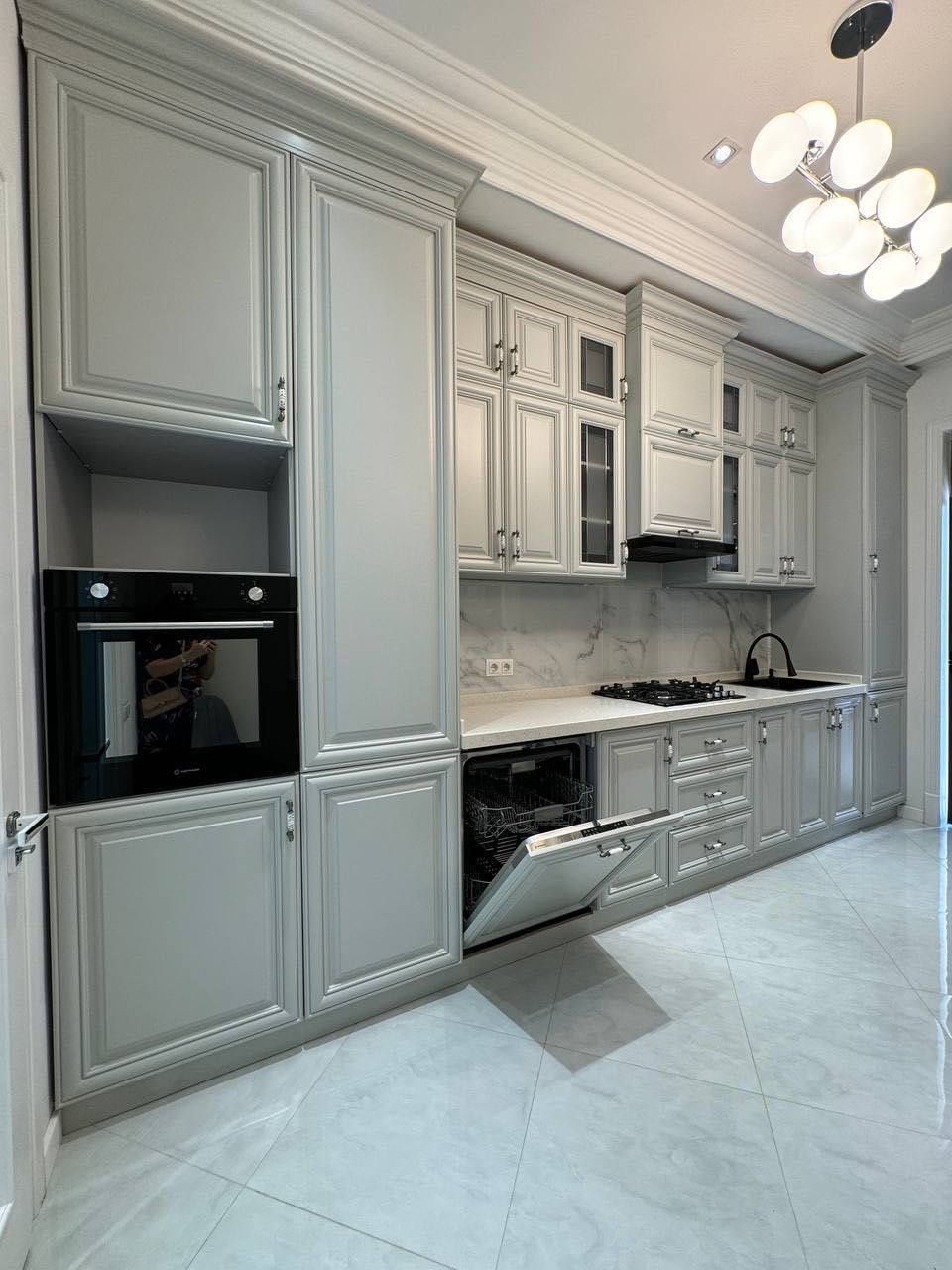 ПРОДАЁТСЯ КВАРТИРА 2/4/7 в 
ЖК Tashkent City "BoulevardResidence" 

Ви