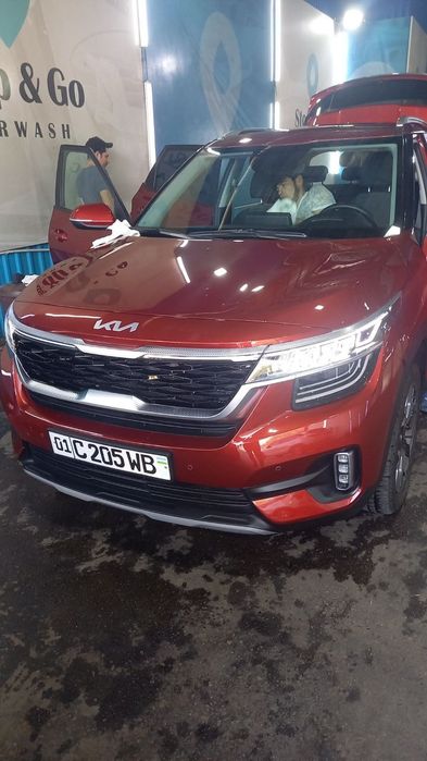 Автомобил киа селтос