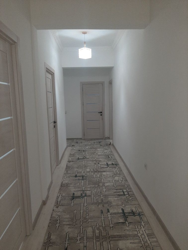 Без маклер, Аренда новастройка,  3х ком квартира, спутник 16а, 5 метро