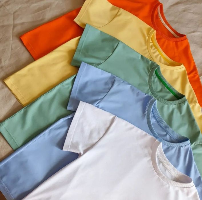 Футболки женские, мужские, детские