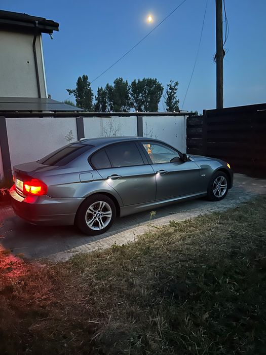 BMW seria 3 e90 facelift