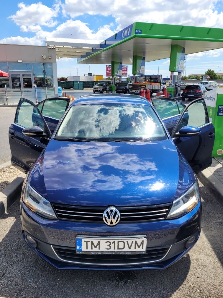 Vand Volkswagen Jetta 2012 1.4 TSI DSG