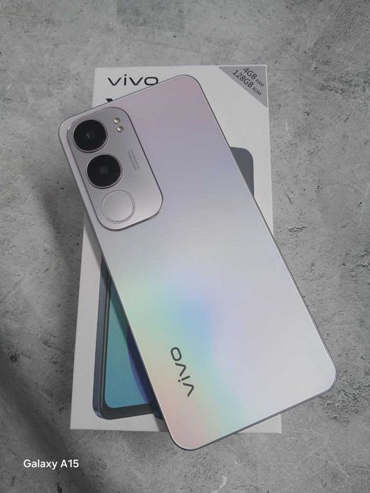Телефон  Vivo Y 19s