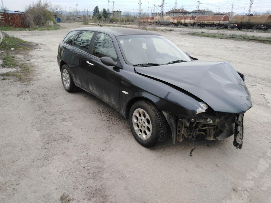 Алфа 156