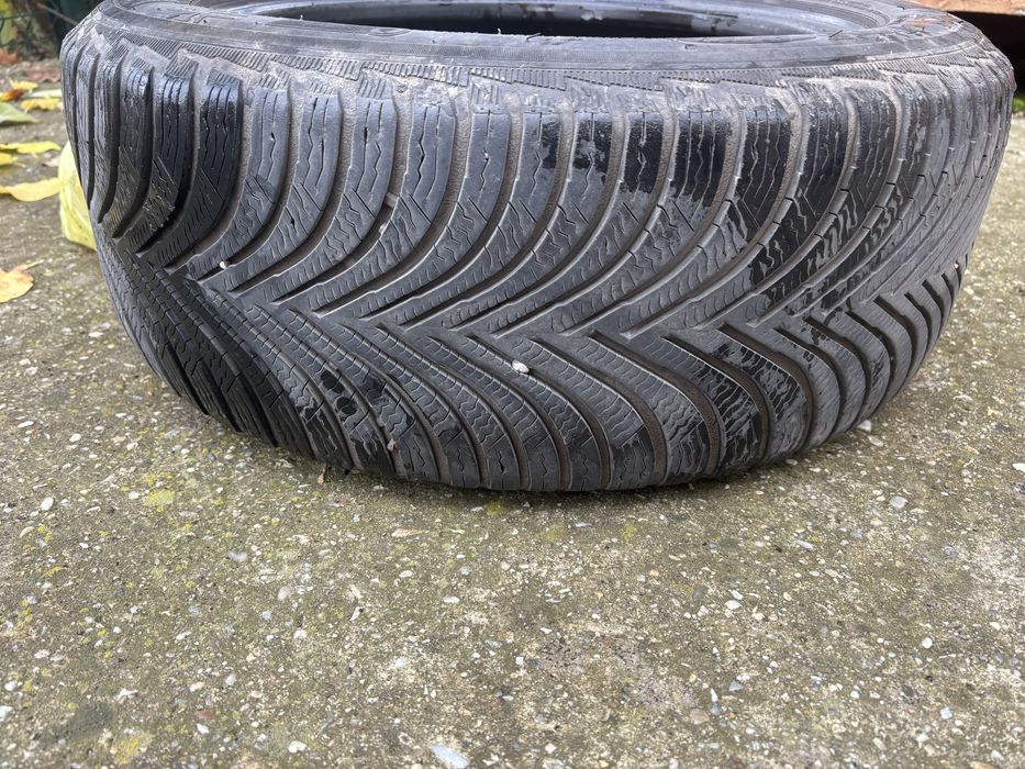 4 anvelope iarna Michelin 205 55 r16