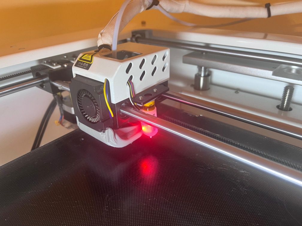 Продаю 3D принтер Creality CR-5 Pro H в идеальном состоянии!