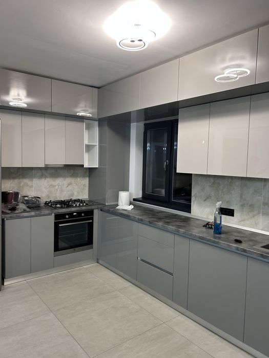 Mobila de Bucătărie cu fronturi din mdf