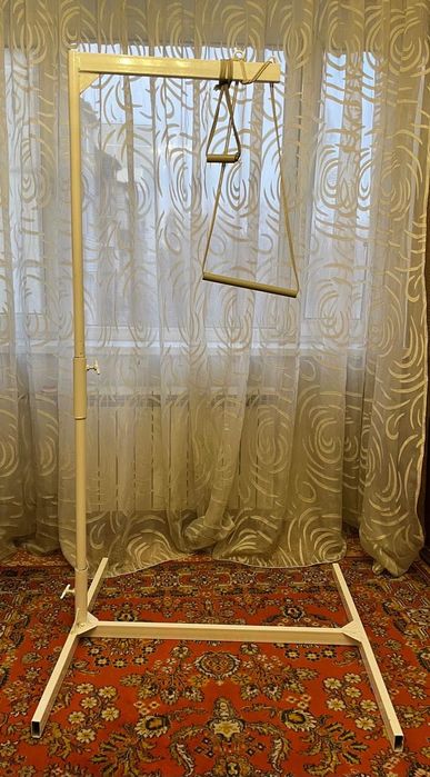 Штанга для подтягивания для лежачих