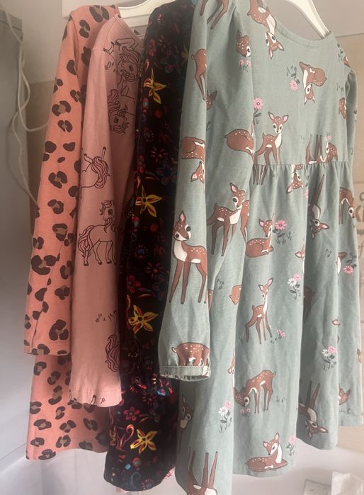 Lot rochite H&M 4-6 ani