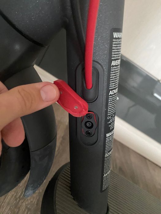 Trotinetă electrică XIAOMI SCOOTER 4