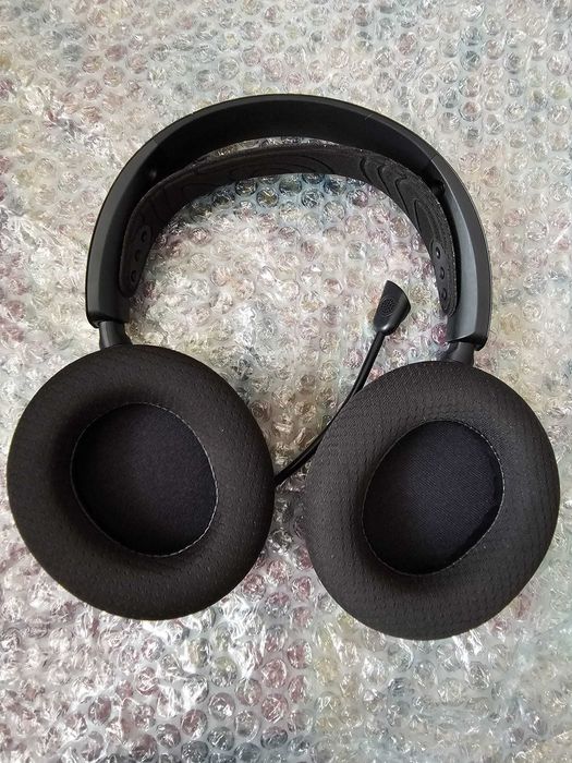 Steelseries Arctis Nova 1, Steelseries Arctis Nova 7