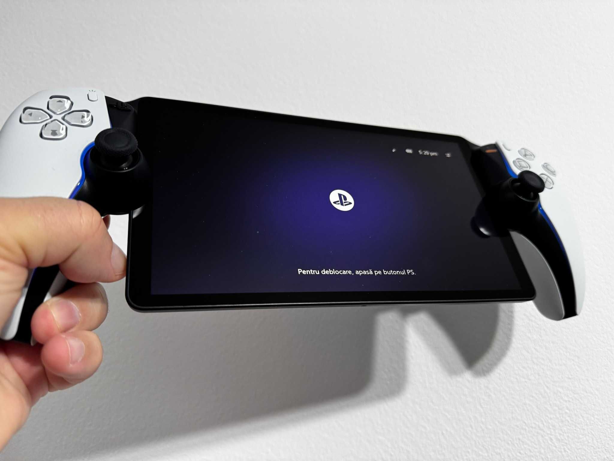 PlayStation Portal Remote Player pentru PS5, garantie 24 luni