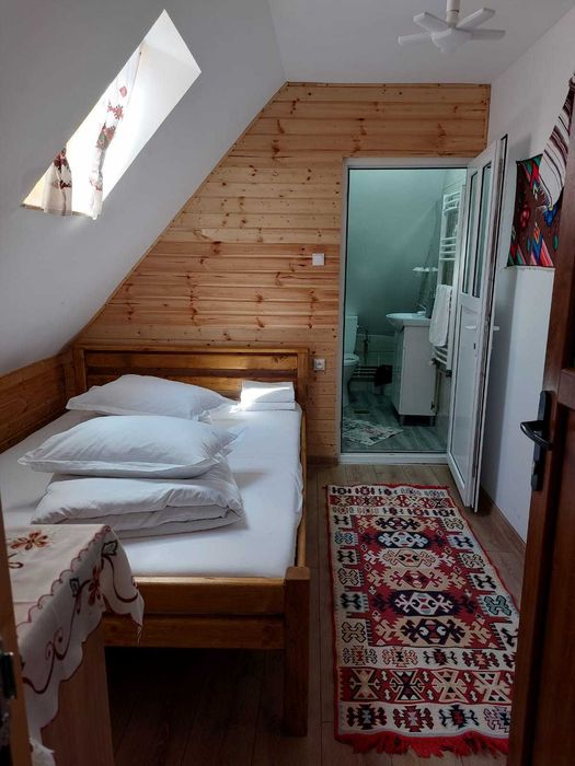 Cabana de inchiriat