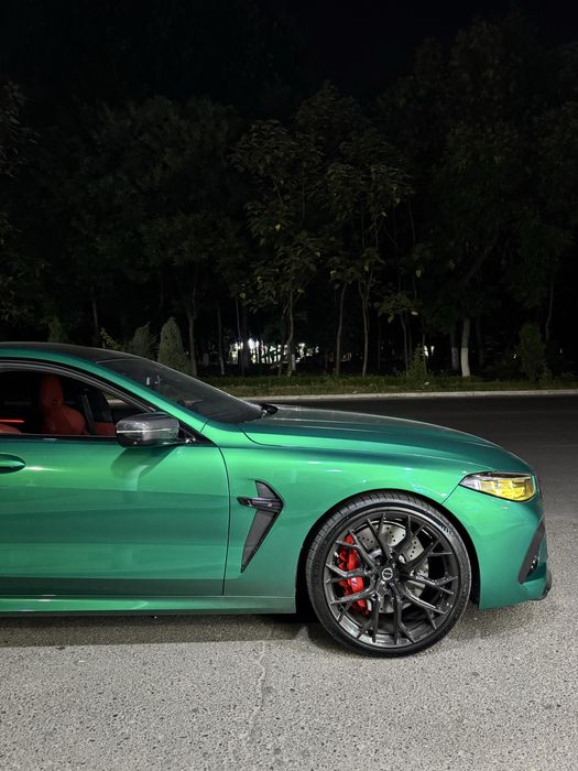 Bmw M8 competition sotiladi