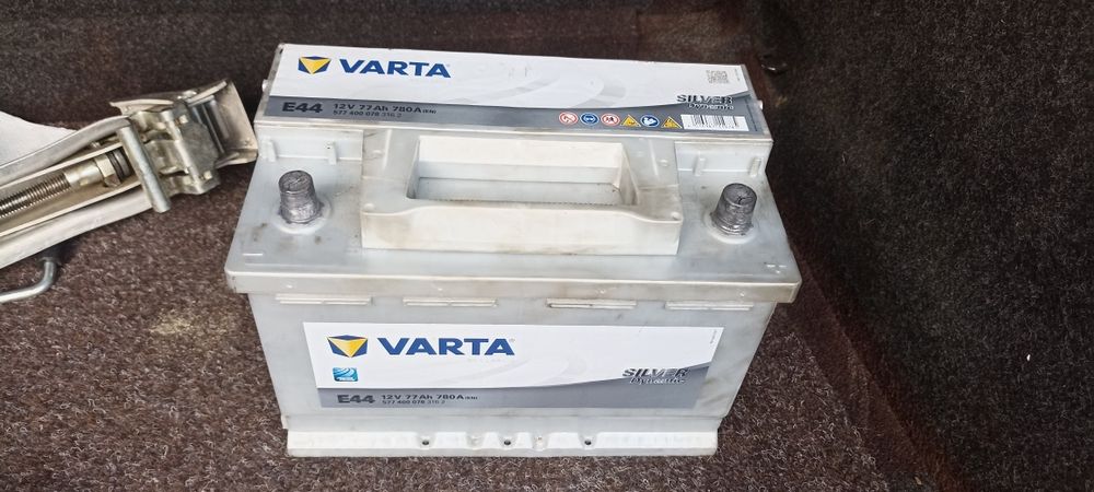 Baterie Varta silver 77AH