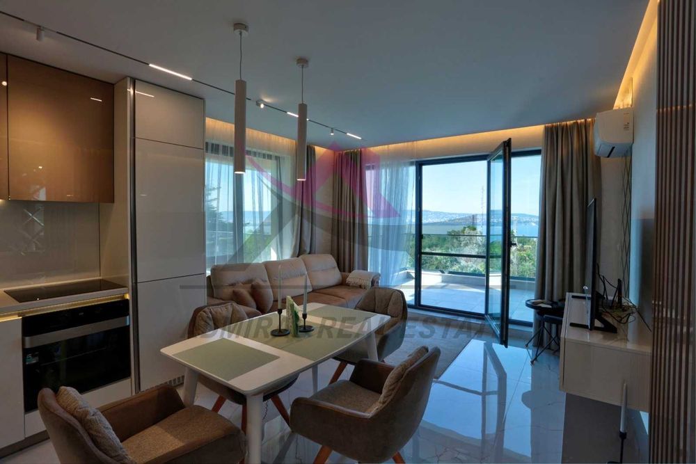 Дава се под наем Двустаен апартамент в Варна, Галата - 65 кв.м за 550 € - Снимка #1