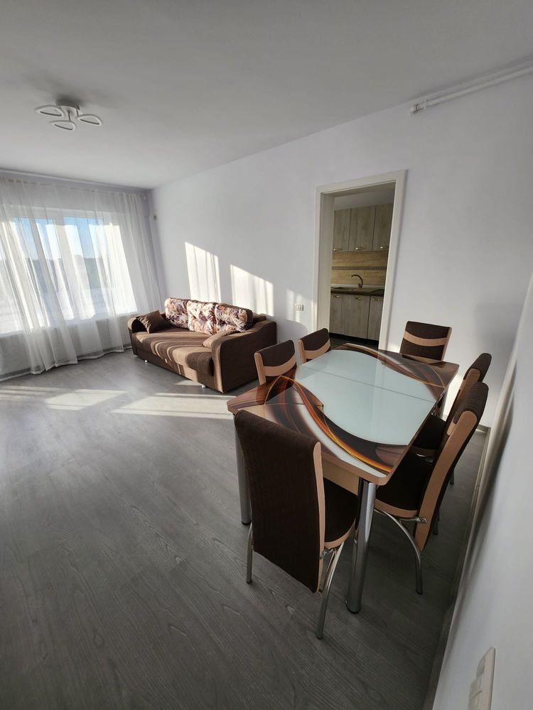 Închiriez apartament 2 camere 500€