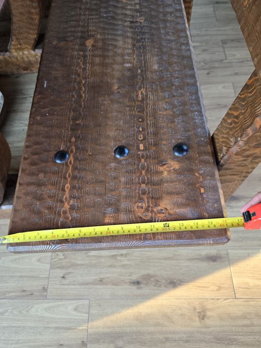 Ръчно изработени маси и пейки масив