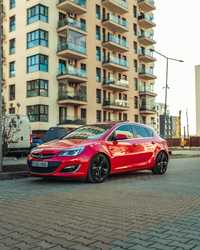 Opel Astra J 1.6T