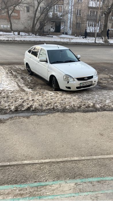 Продаю приору 2013 г/в