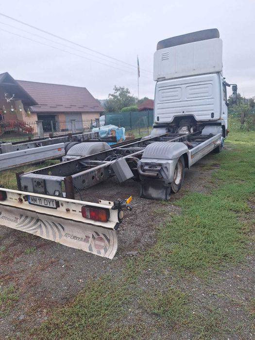 Vând  Mercedes Atego 818 an fabricație  2004.