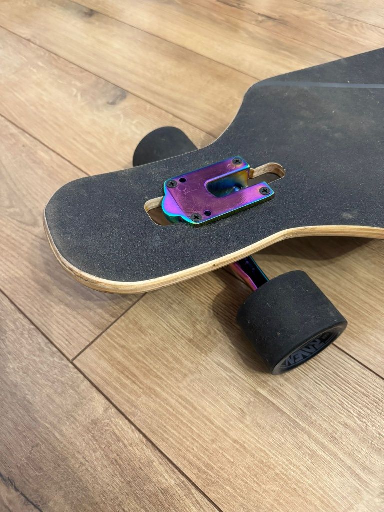 Longboard Raven Neox - ca nou