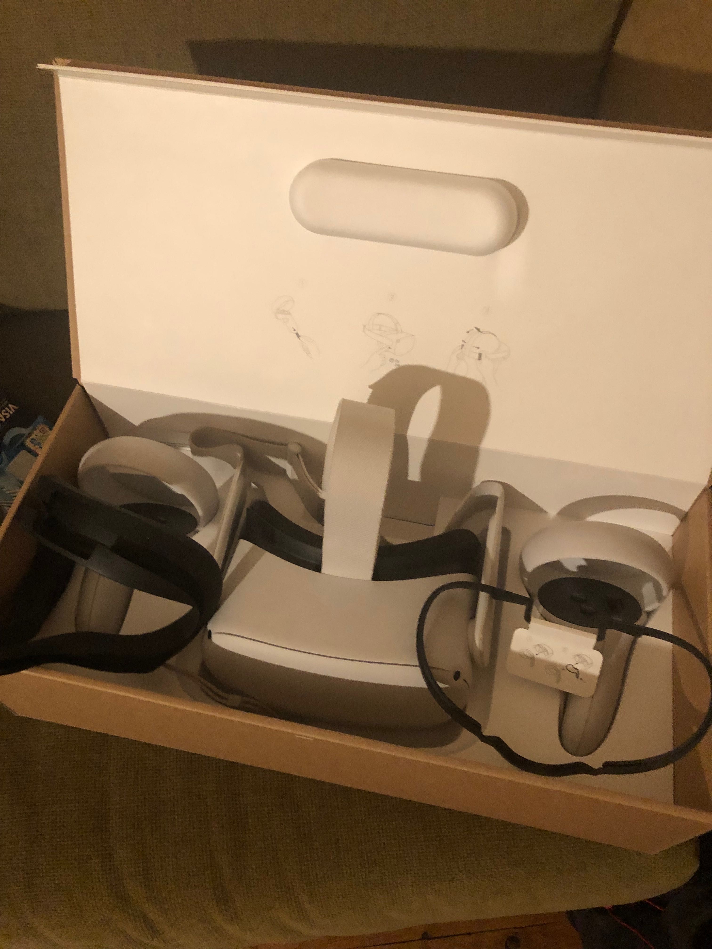 VR очила Oculus quest 2 - 128GB в гаранция