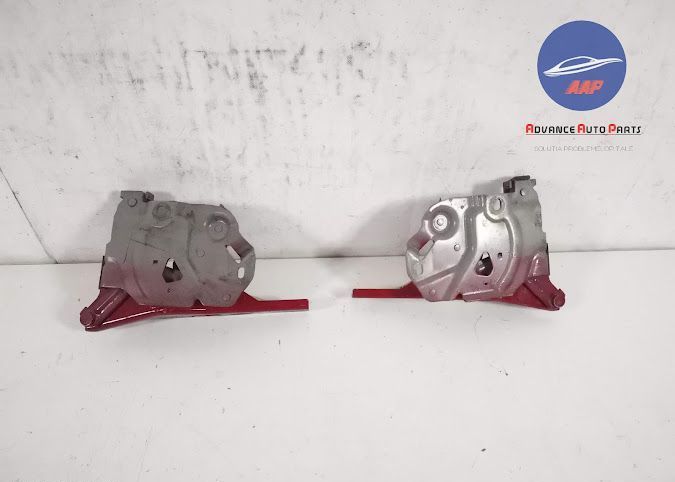 Лява и дясна основна панта на капака, оригинална, Порше / Porsche Tayc