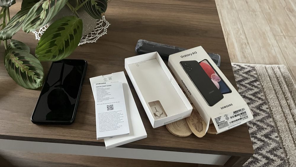 Samsung galaxy A13 128GB  4gb ram