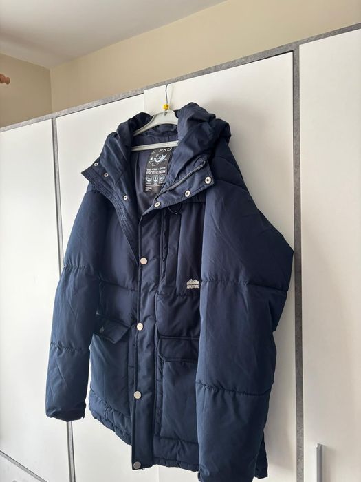 Vand geaca de iarna marimea M