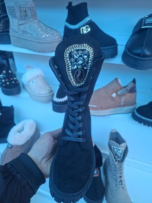 Gheata ugg calitate premium oferta limitata